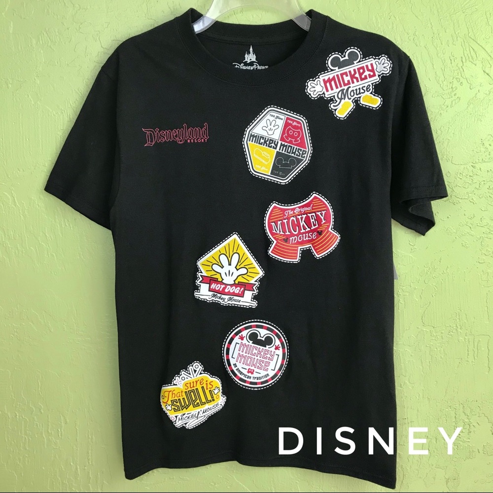 NWT Disney Parks Black Graphic T small Disneyland